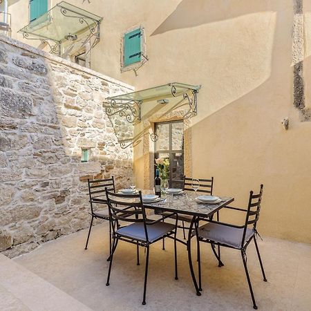 Casa Amelia In Pićan 외부 사진