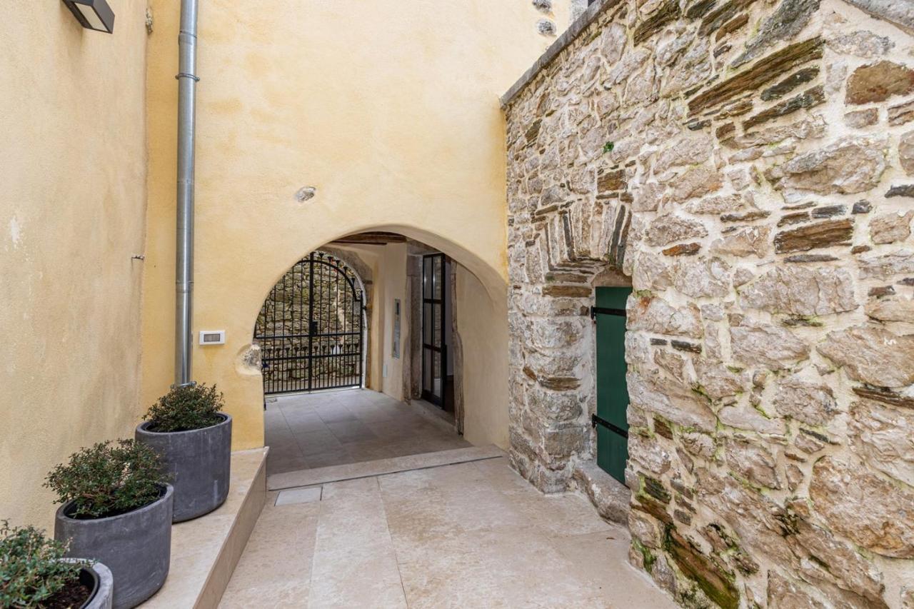 Casa Amelia In Pićan 외부 사진