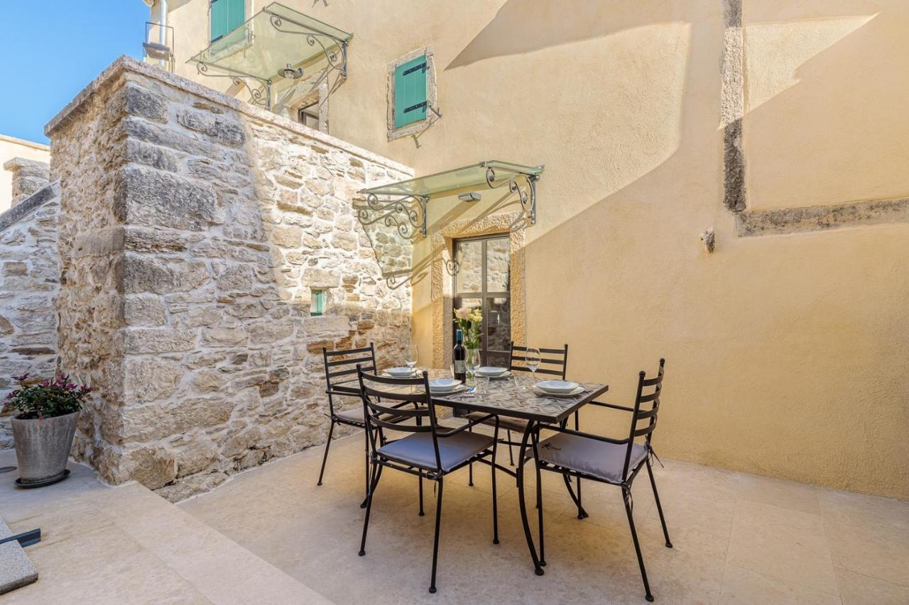 Casa Amelia In Pićan 외부 사진